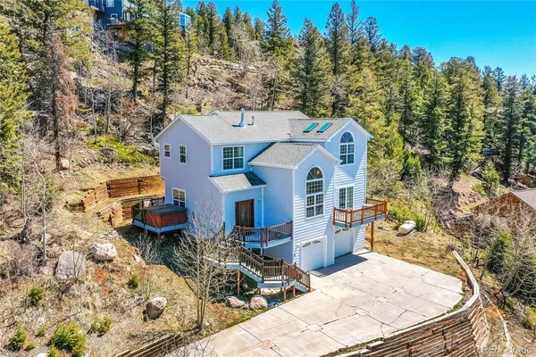 $800,000 | 11770 Leavenworth Drive, Conifer, CO 80433