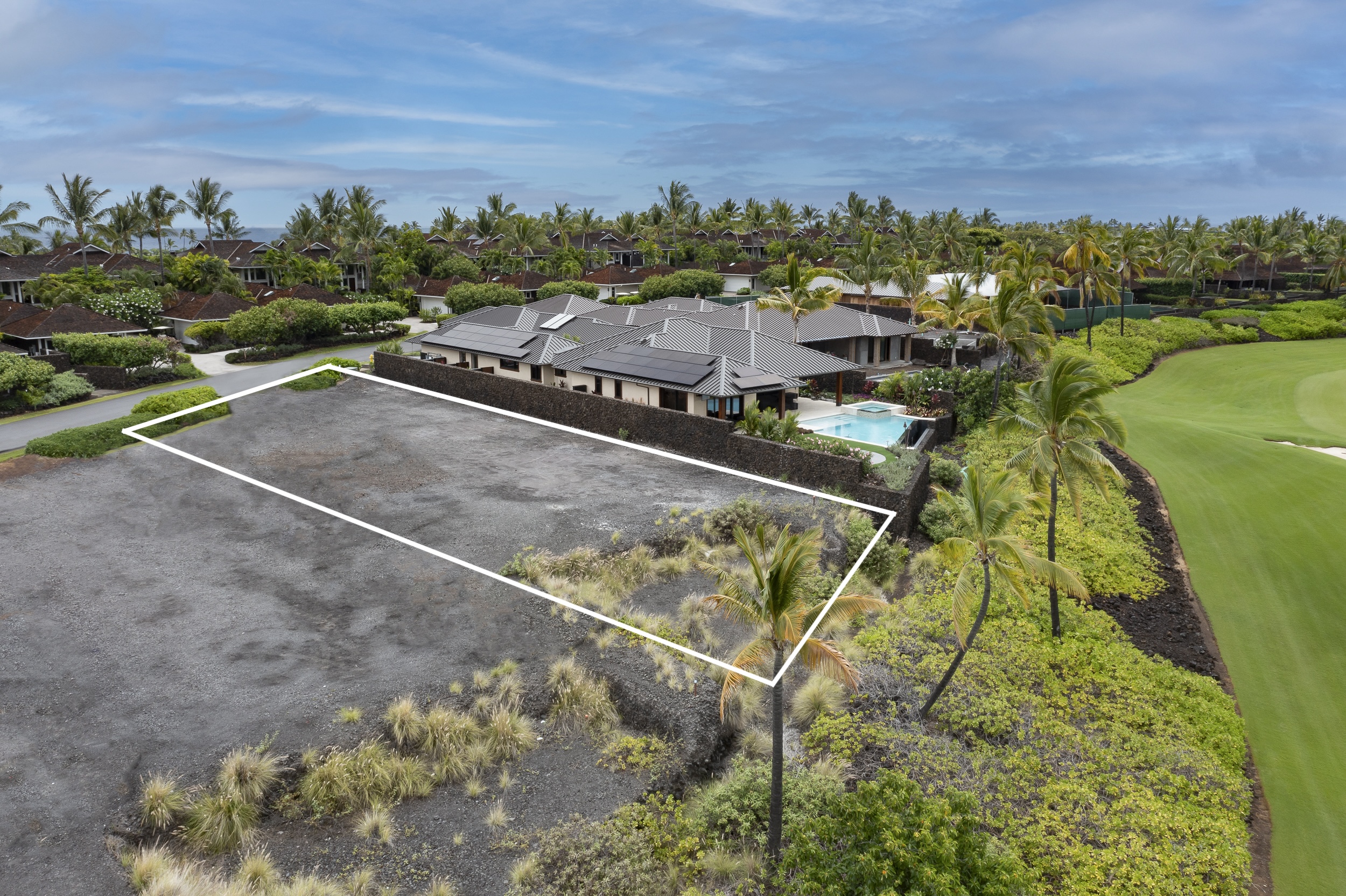 73-4861 Lot 11 Maia Loop, Unit LOT 11 Kailua-Kona, HI 96740 - Photo 3 of 15 view of a city