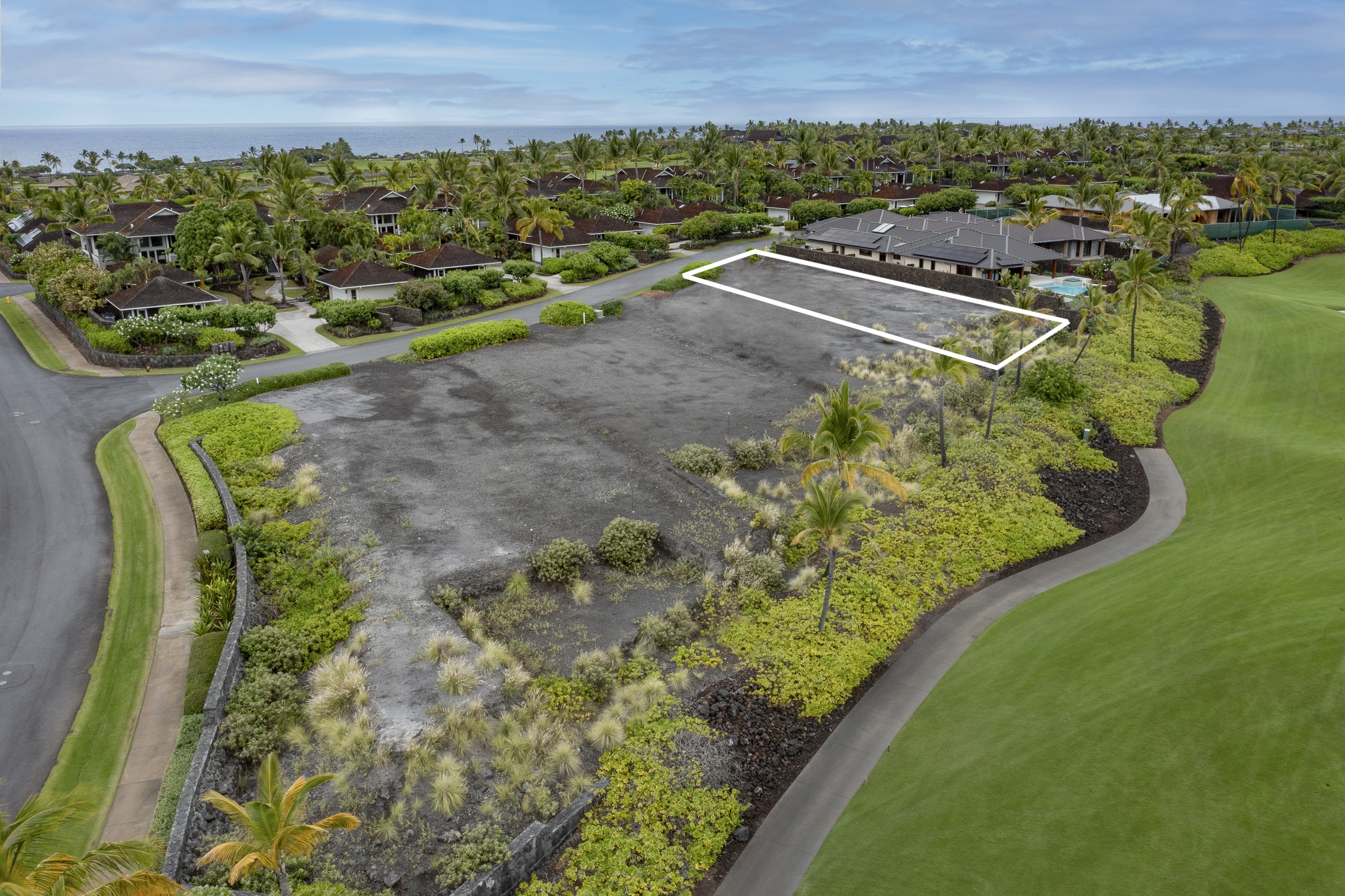 73-4861 Lot 11 Maia Loop, Unit LOT 11 Kailua-Kona, HI 96740 - Photo 4 of 15 a view of a city