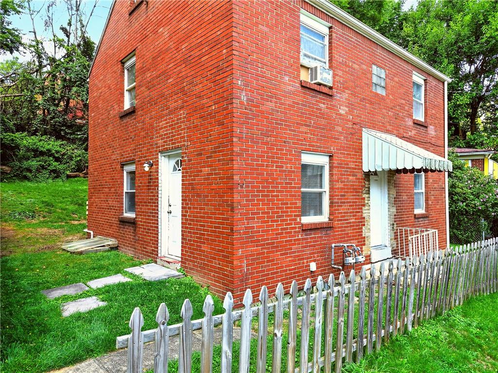 1629 Laketon Road, Unit 1627 Pittsburgh, PA 15221 - Photo 1 of 39 Gallery Image 1