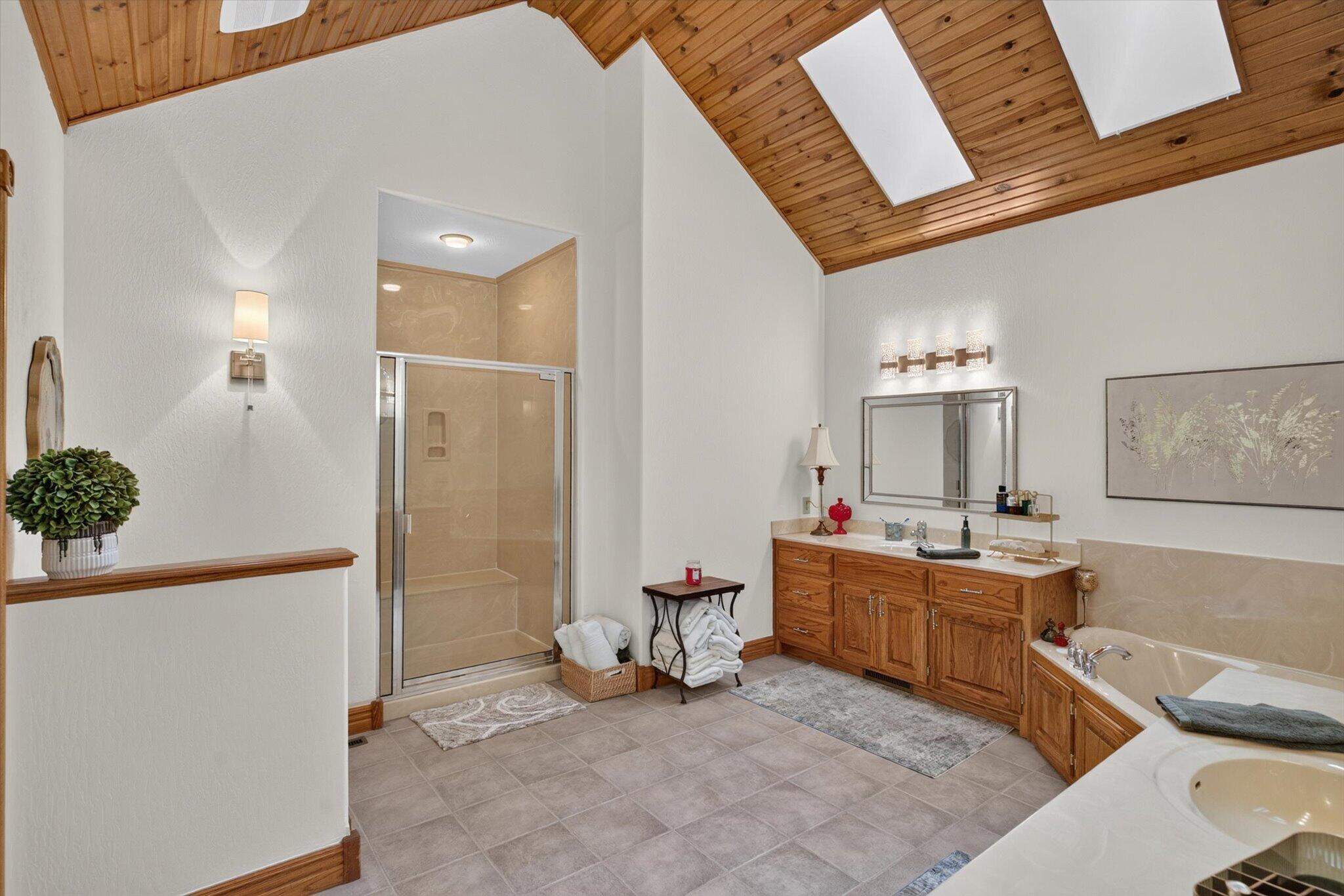3850 South 155th Road Bolivar, MO 65613 - Photo 36 of 80 52-51