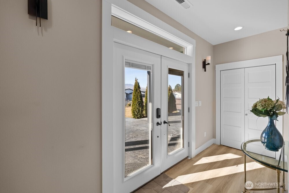 419 Edgewater Way South Mattawa, WA 99349 - Photo 11 of 40