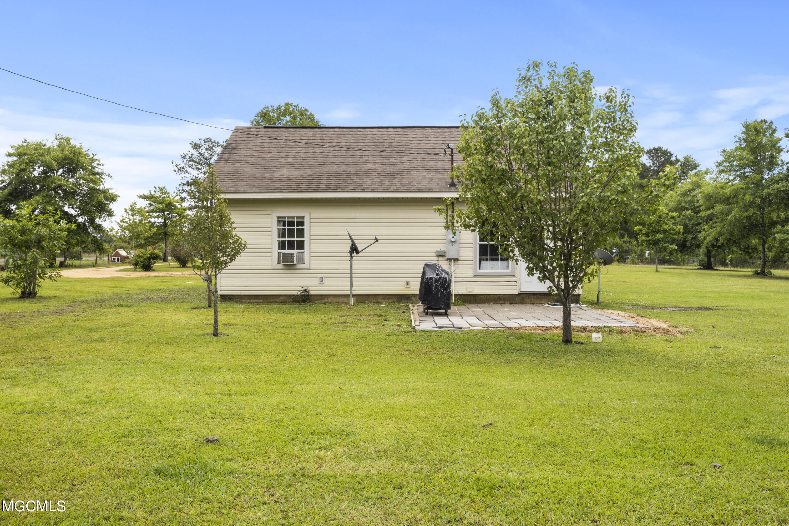 4 Jub Hickman Road Perkinston, MS 39573 - Photo 17 of 25 017