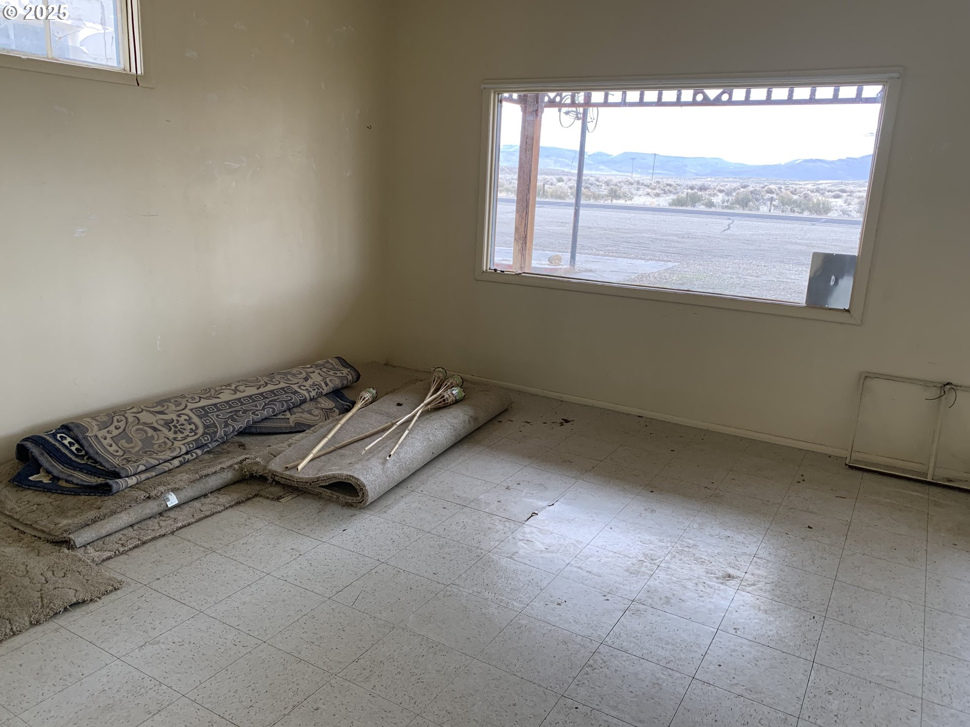 9707 Highway 95 McDermitt, OR 89421 - Photo 9 of 14