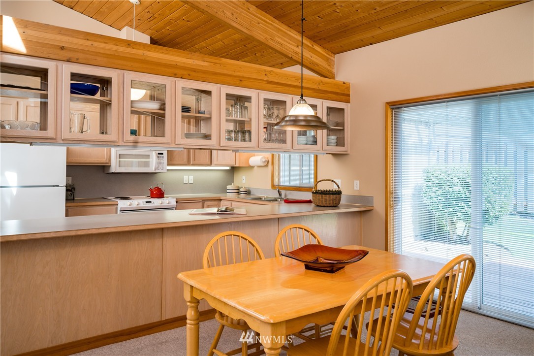 127 Lopez Road, Unit 5 Lopez Island, WA 98261 - Photo 4 of 10