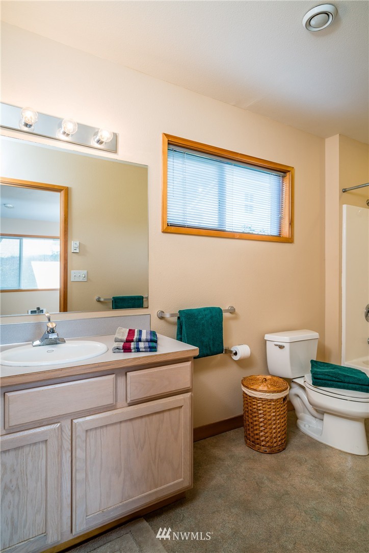 127 Lopez Road, Unit 5 Lopez Island, WA 98261 - Photo 7 of 10