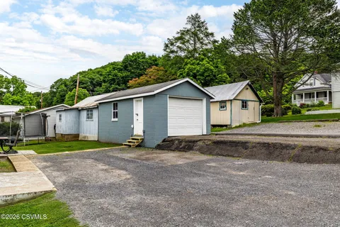 $250,000 | 182 Reading Avenue, Herndon, PA 17830