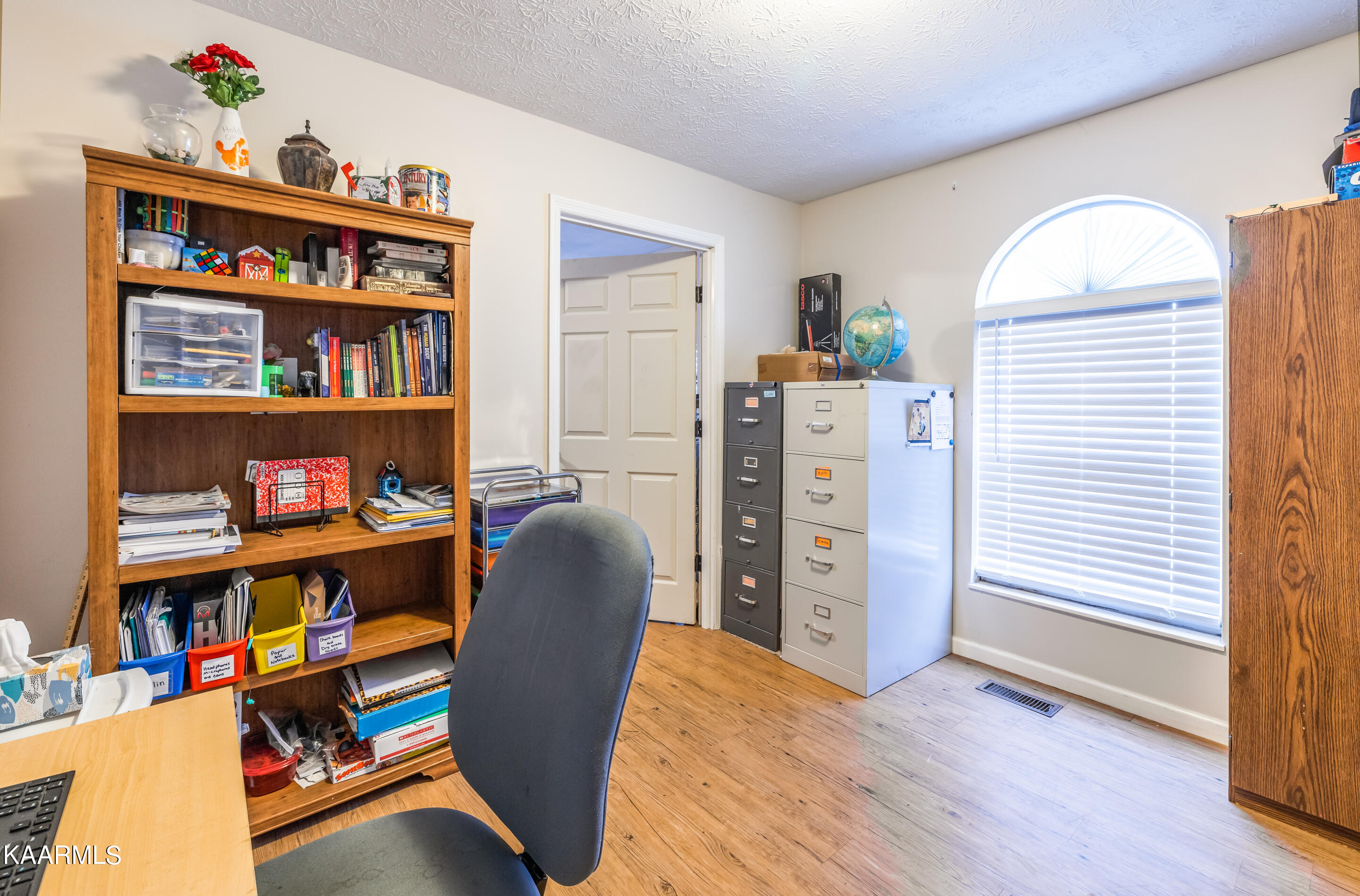 916 Chris Road Strawberry Plains, TN 37871 - Photo 10 of 31 1U6A9490-Edit