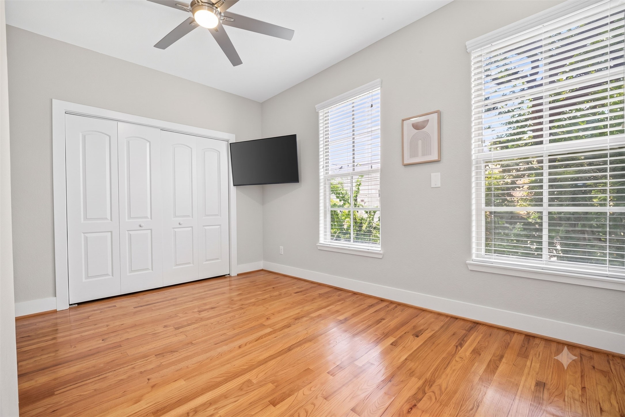 2216 Chenevert Street, Unit 7 Houston, TX 77003 - Photo 16 of 19 Ai Furniture Removed