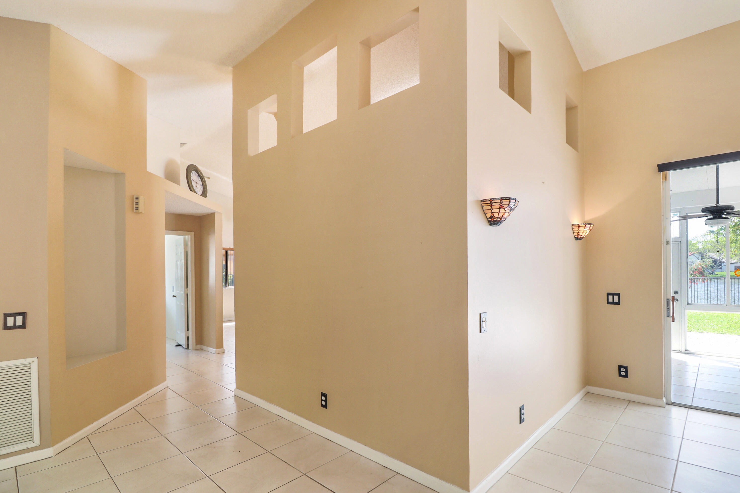 1968 Water Ridge Drive Weston, FL 33326 - Photo 15 of 38 b1IMG_8940-2