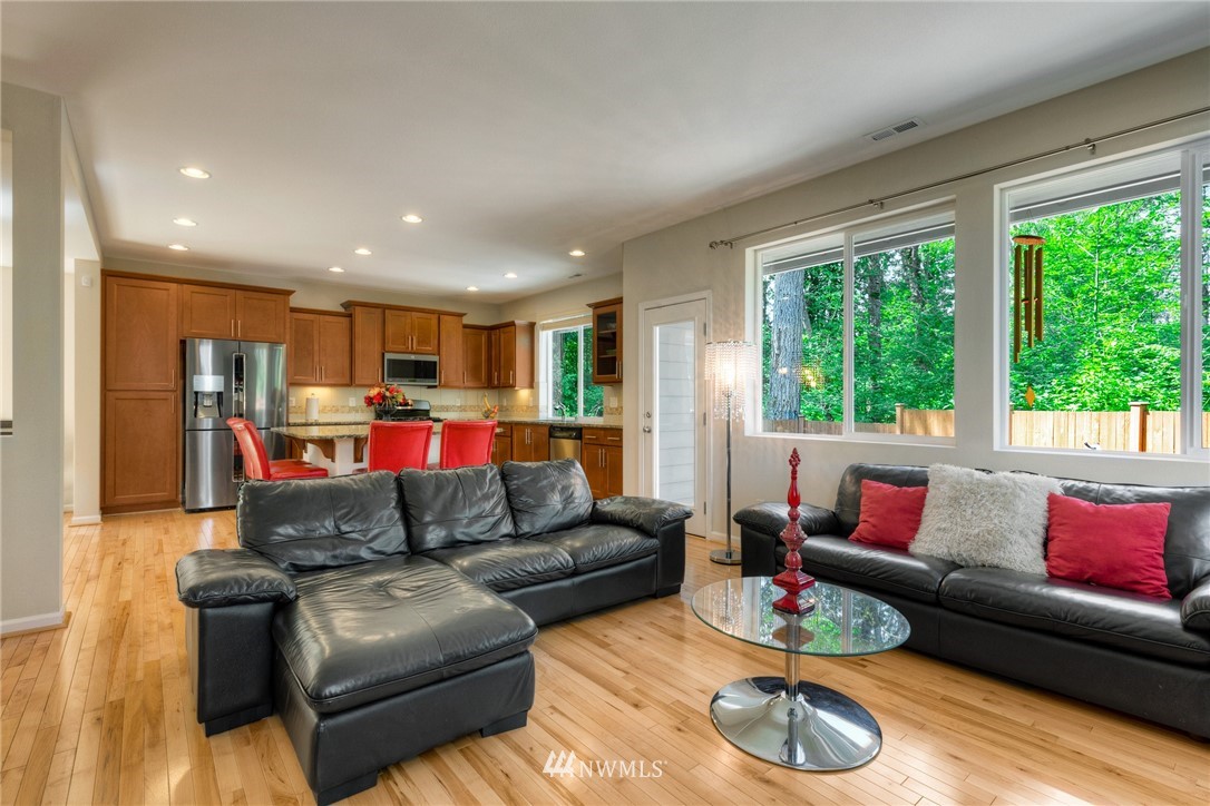 3801 176th Place Southeast Bothell, WA 98012 - Photo 6 of 24