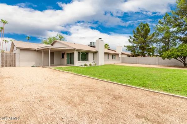 $3,095 | 4833 East Kathleen Road, Scottsdale, AZ 85254