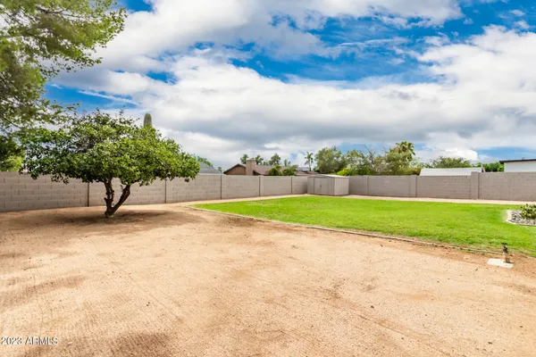 $3,095 | 4833 East Kathleen Road, Scottsdale, AZ 85254