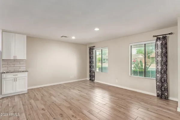 $3,095 | 4833 East Kathleen Road, Scottsdale, AZ 85254