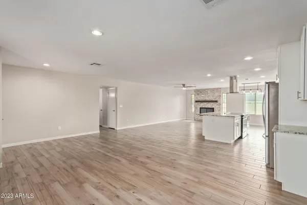 $3,095 | 4833 East Kathleen Road, Scottsdale, AZ 85254