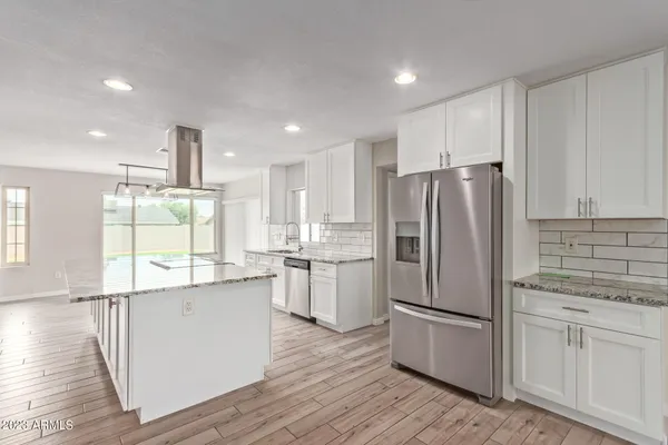 $3,095 | 4833 East Kathleen Road, Scottsdale, AZ 85254