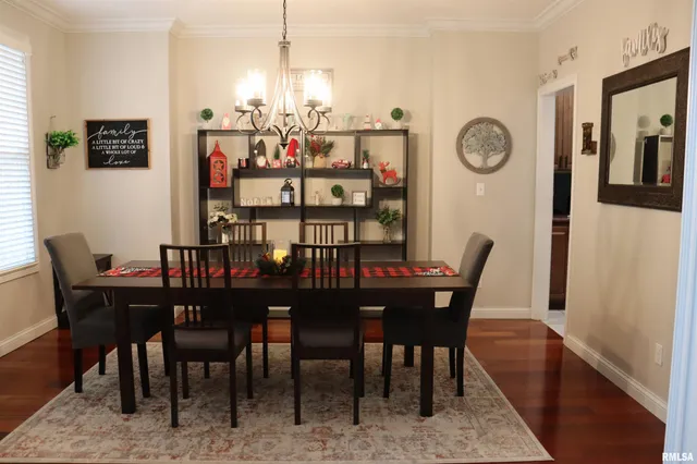 $649,900 | 2 Hunters Way, Washington, IL 61571