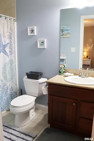 $649,900 | 2 Hunters Way, Washington, IL 61571