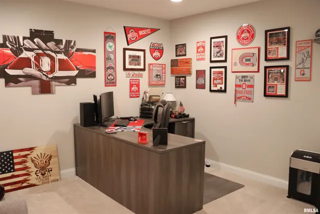 $649,900 | 2 Hunters Way, Washington, IL 61571