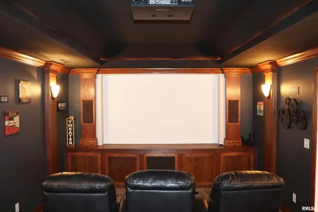 $649,900 | 2 Hunters Way, Washington, IL 61571