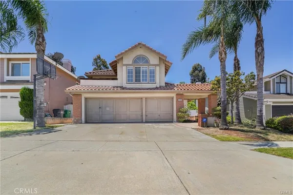 $1,250 | 2230 Bloomfield Lane, Corona, CA 92882