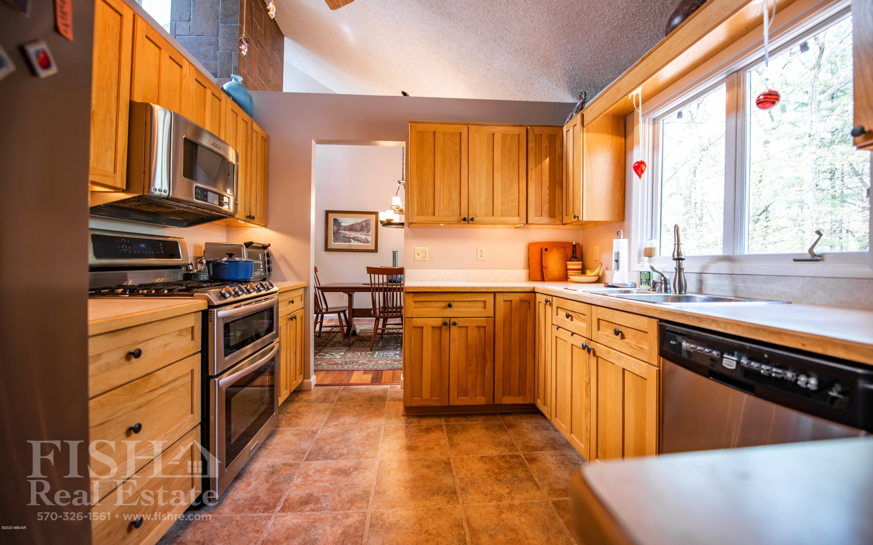 1654 Graham Road Williamsport, PA 17701 - Photo 16 of 35 Kitchen