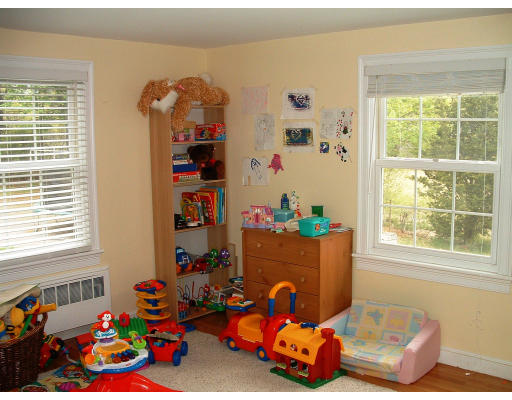 285 Main Street Wayland, MA 01778 - Photo 11 of 12 Gallery Image 11