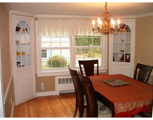285 Main Street Wayland, MA 01778 - Photo 12 of 12 Gallery Image 12