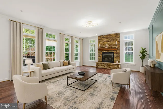 $729,500 | 7008 Brentwood Drive, Upper Marlboro, MD 20772