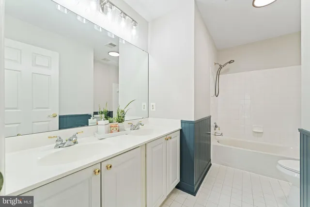 $729,500 | 7008 Brentwood Drive, Upper Marlboro, MD 20772