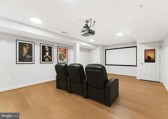 $729,500 | 7008 Brentwood Drive, Upper Marlboro, MD 20772