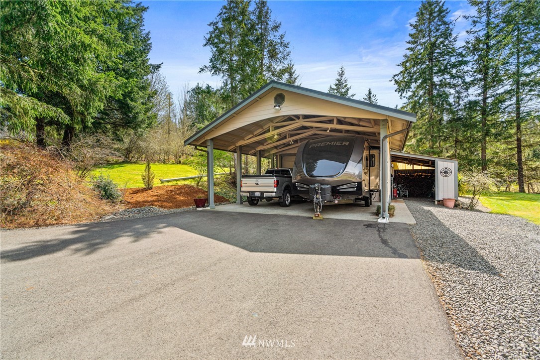 6135 Woodard Bay Road Northeast Olympia, WA 98506 - Photo 36 of 40 Gallery Image 36