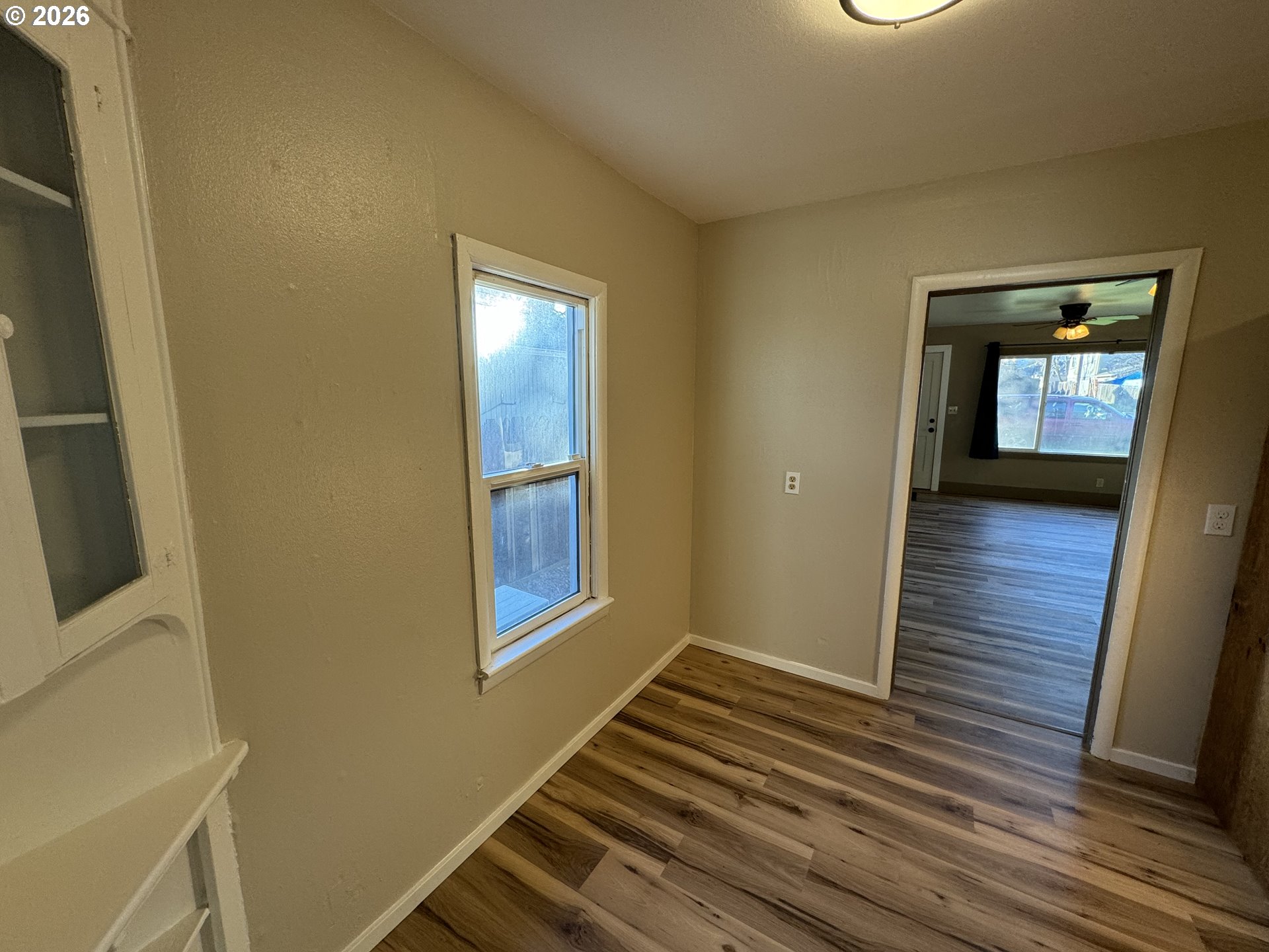 506 West Clark Street Medford, OR 97501 - Photo 11 of 37 Kitchen
