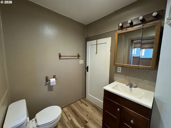 $275,000 | 506 West Clark Street, Medford, OR 97501