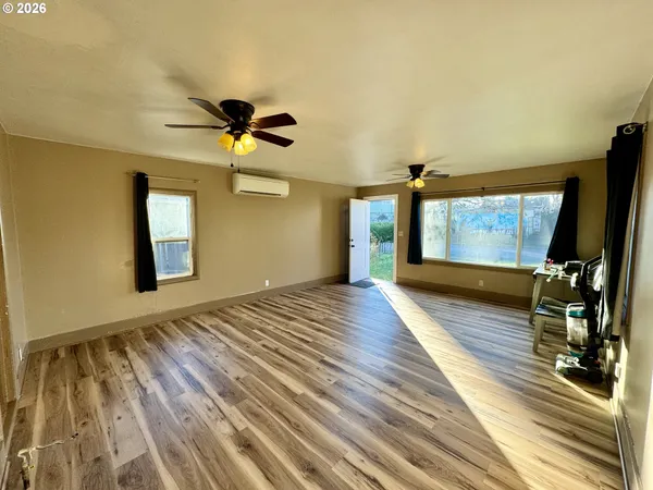 $275,000 | 506 West Clark Street, Medford, OR 97501