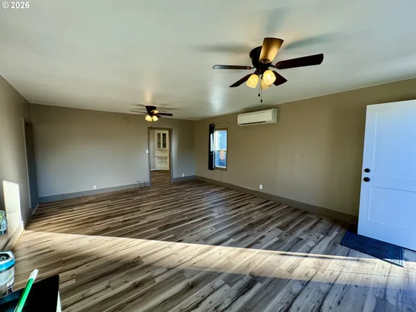 $275,000 | 506 West Clark Street, Medford, OR 97501