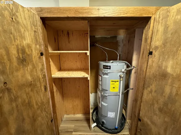 $275,000 | 506 West Clark Street, Medford, OR 97501