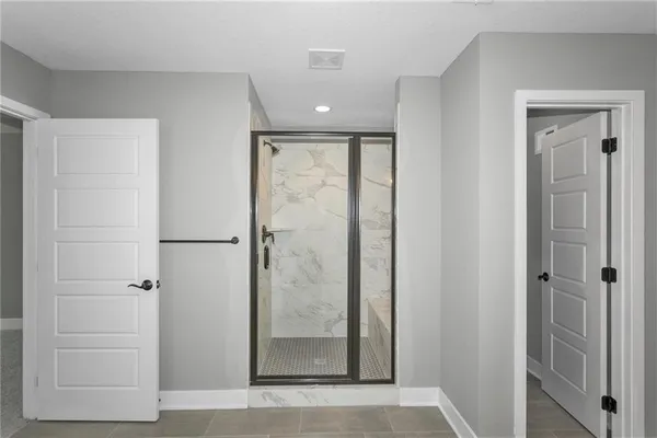 $552,790 | 11031 North Bristol Avenue, Kansas City, MO 64156