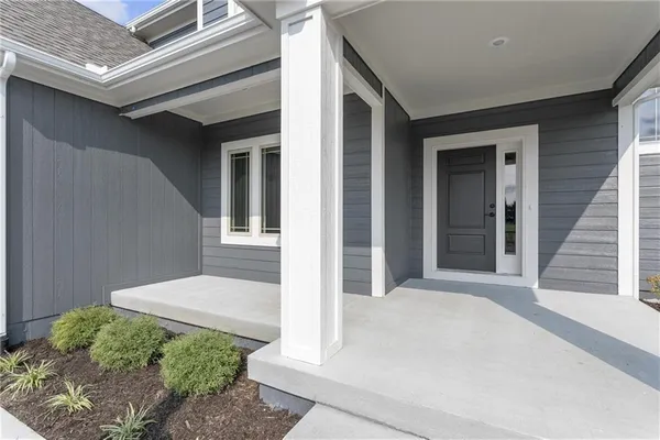 $552,790 | 11031 North Bristol Avenue, Kansas City, MO 64156