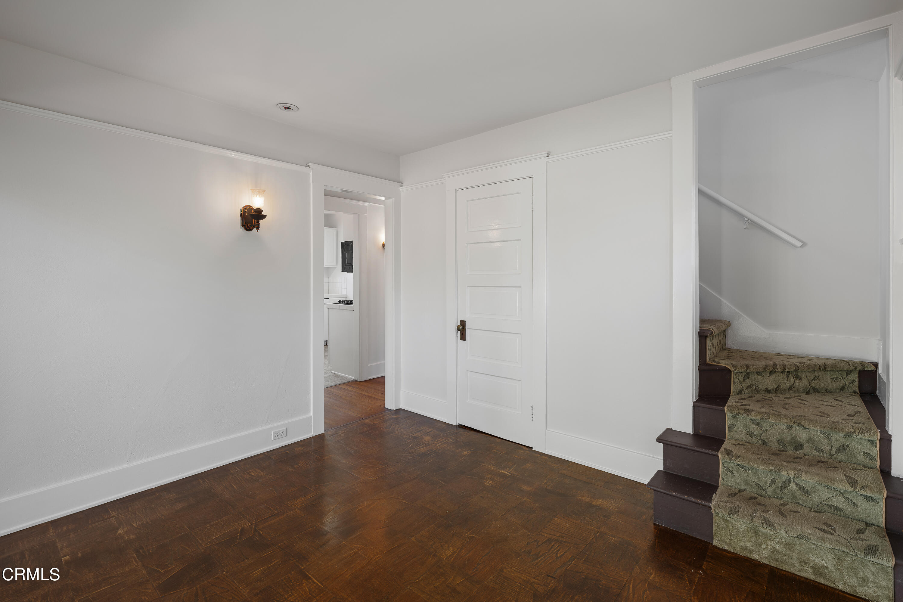 489 Miles Street Pasadena, CA 91106 - Photo 25 of 46 a view of an empty room