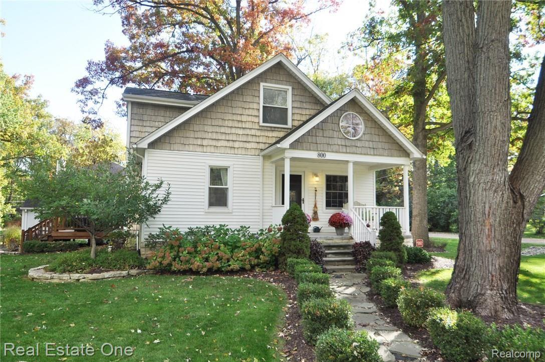800 Bloomer Road Rochester, MI 48307 - Photo 1 of 30 1.JPG