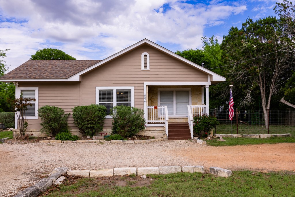 659 Town Creek Road Kerrville, TX 78028 - Photo 31 of 65