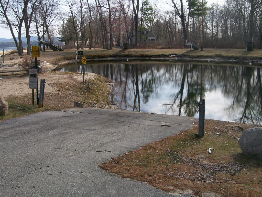 5 North Camp Road Ossipee, NH 03814 - Photo 5 of 7