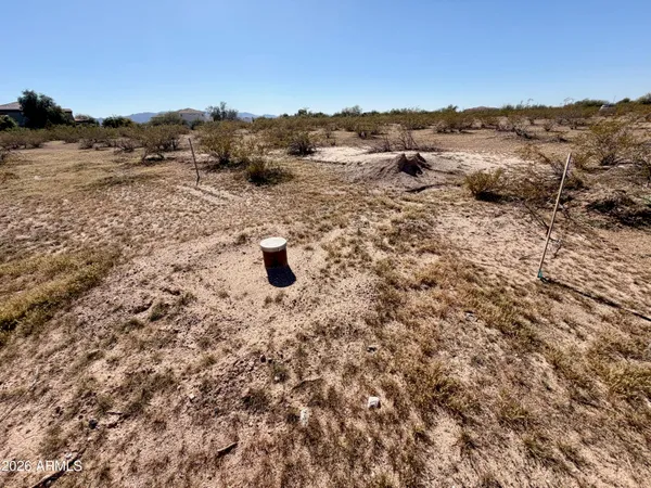 $137,000 | 207-xx North 207-xx N 205th (503-47-132) Avenue, Unit 1 128 ACRE, Wittmann, AZ 85361