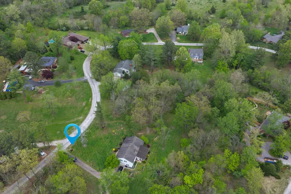 $259,999 | 261 High Forest Drive, Carbondale, IL 62903