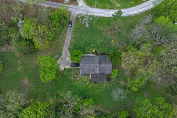 $264,999 | 261 High Forest Drive, Carbondale, IL 62903