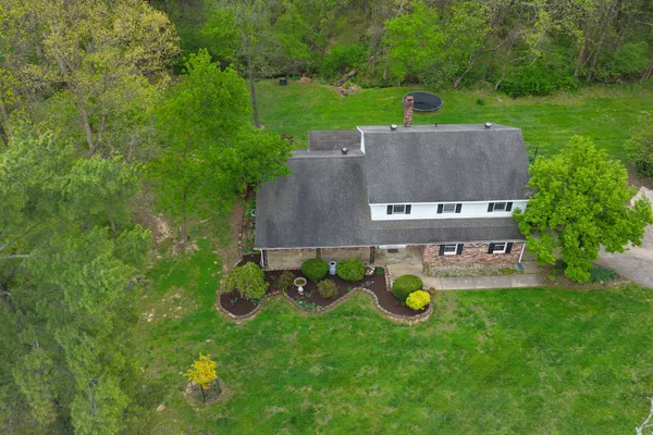 $264,999 | 261 High Forest Drive, Carbondale, IL 62903