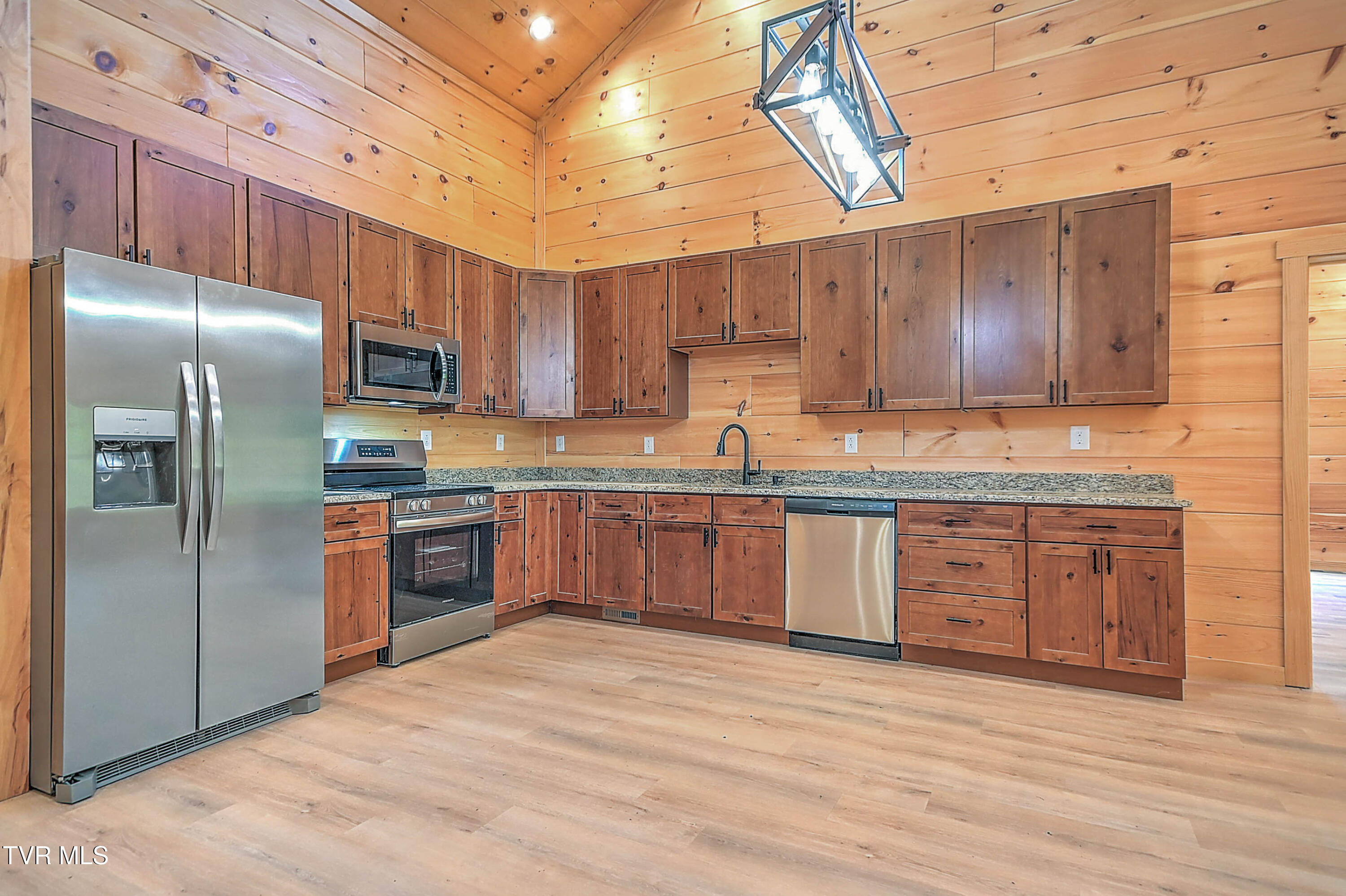 5322 Greene Mountain Road Greeneville, TN 37743 - Photo 13 of 85 5322 Greene Mtn GL-15