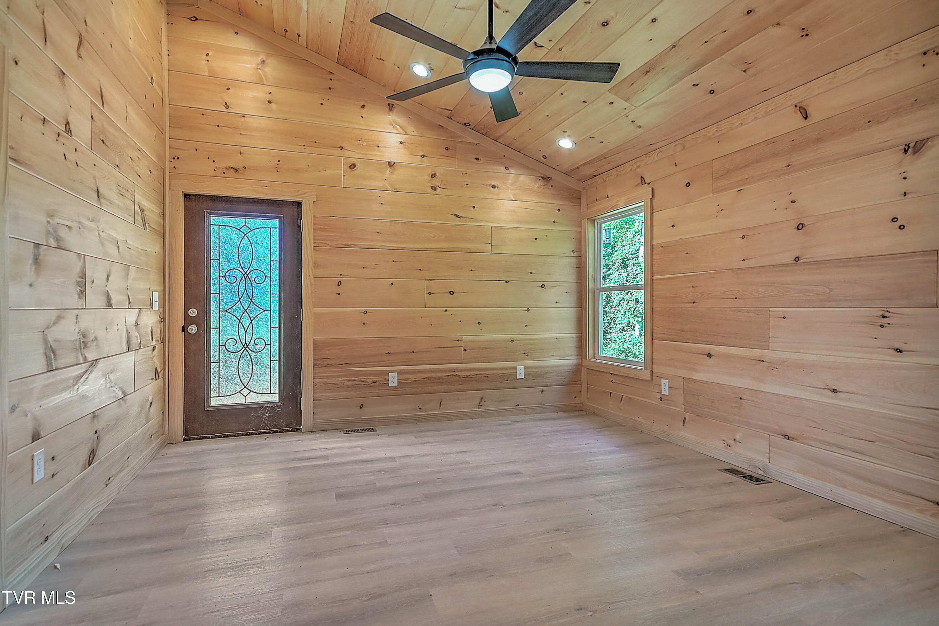 5322 Greene Mountain Road Greeneville, TN 37743 - Photo 24 of 85 5322 Greene Mtn GL-26