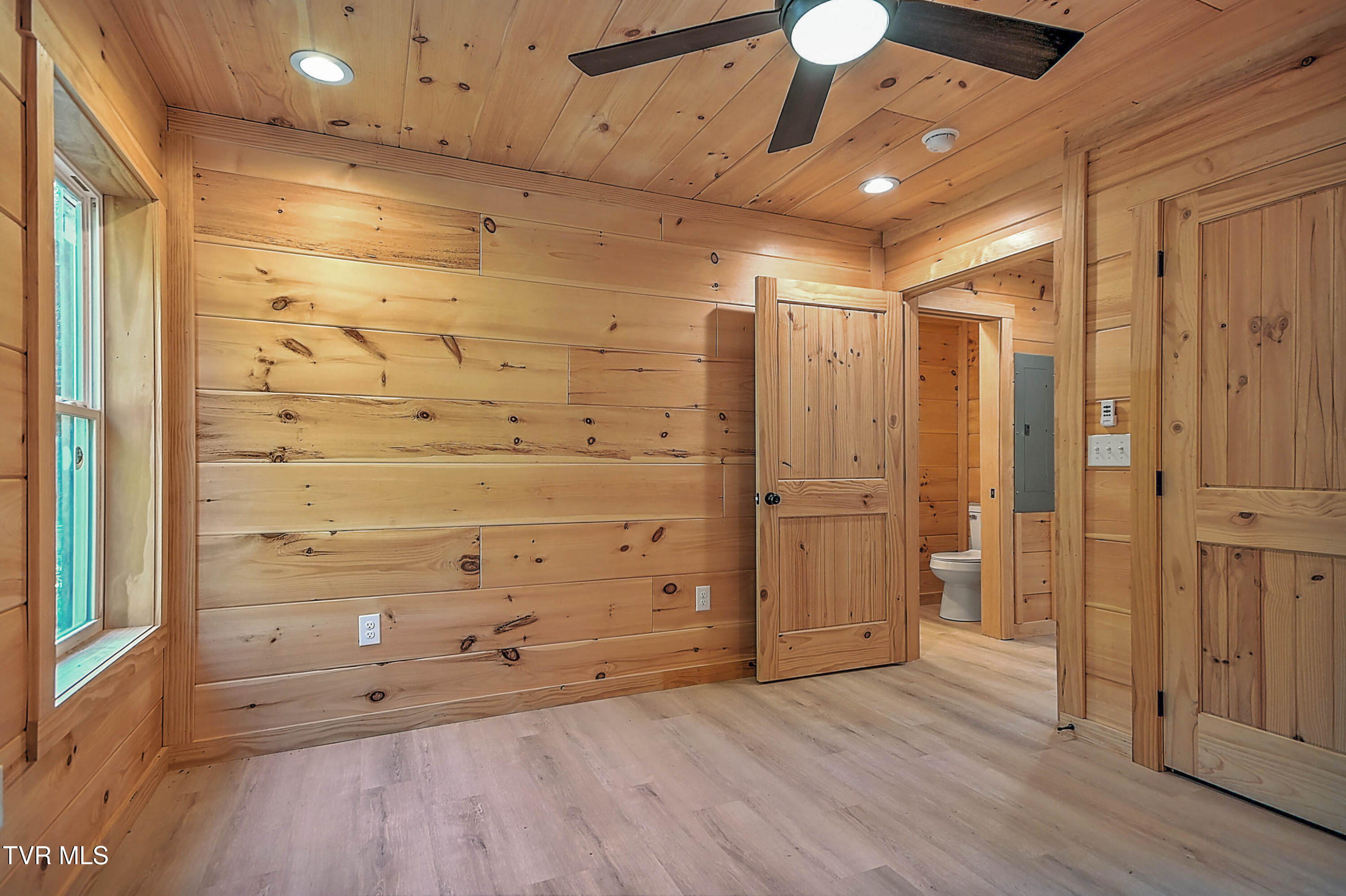 5322 Greene Mountain Road Greeneville, TN 37743 - Photo 34 of 85 5322 Greene Mtn GL-36